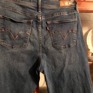 Women’s Levi’s size 10M Bootcut